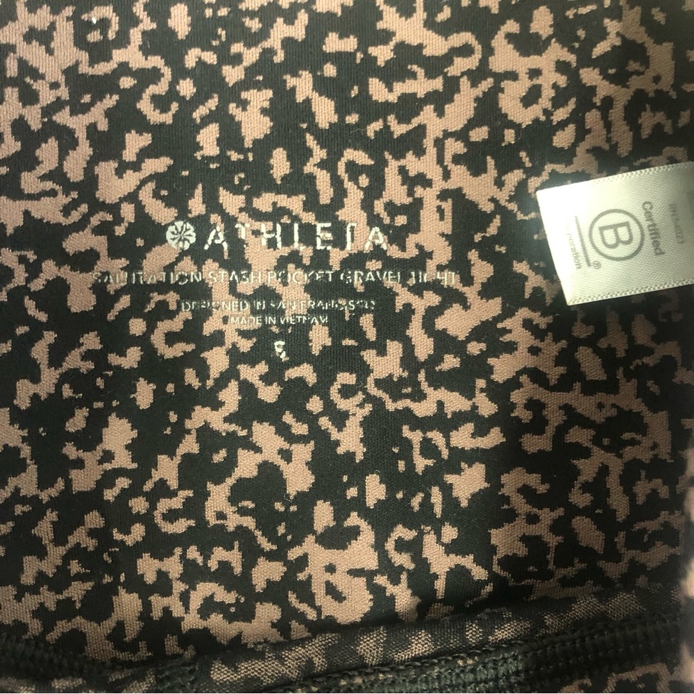❤️Athleta Animal Print Leopard Leggings S - Picture 7 of 7